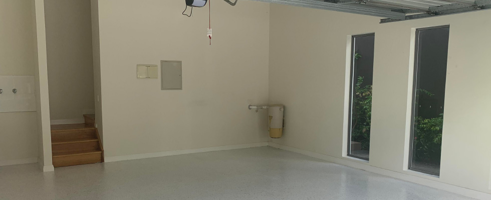 8-reasons-to-use-epoxy-flooring-blogimage (1)